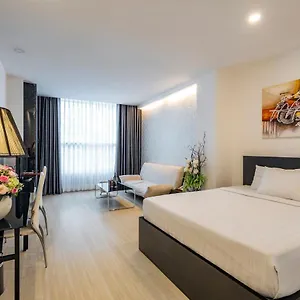 Hotell The One Premium